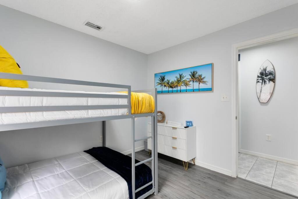 Apartamento Oasis 105 - Blue Bliss Titusville Exterior foto